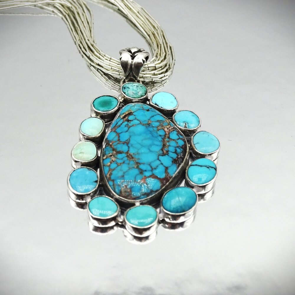 SOUTHWEST Sterling Silver Turquoise Pendant & Liquid Silver Chain Necklace - Picture 3 of 10